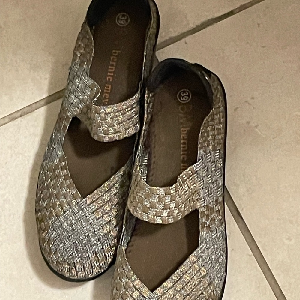 Berni Mave Lulia Women Slip On shoes 8